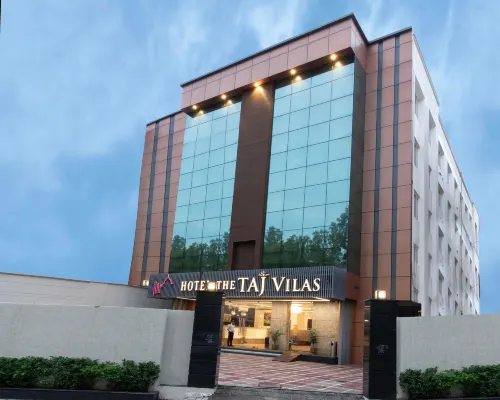 Taj Vilas - 3-stjärniga