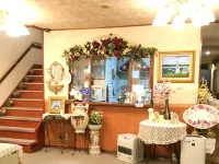 Pension Puppy Tail Các khách sạn gần Phố Daimon Yokocho