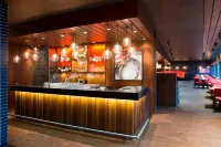 Sheraton Cavalier Saskatoon Hotel - bar