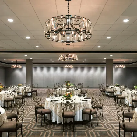 Memphis Riverline Hotel