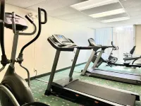 Brentwood Inn & Garden - Gym