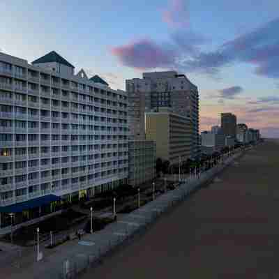 Courtyard Virginia Beach Oceanfront/South Hotel Exterior