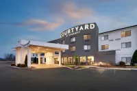 Courtyard by Marriott Johnson City - parking