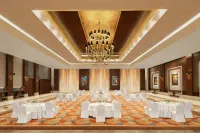 Sheraton Grand Palace Indore - Breakfast