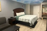 Hotel O Regency Suites Houston - IAH Beltway 8 - 2-نجوم