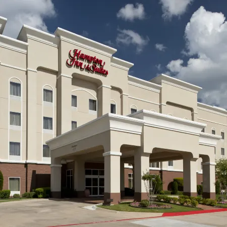 Hampton Inn & Suites Texarkana