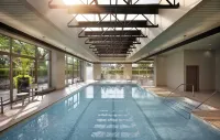 Embassy Suites by Hilton Detroit Troy Auburn Hills - Family