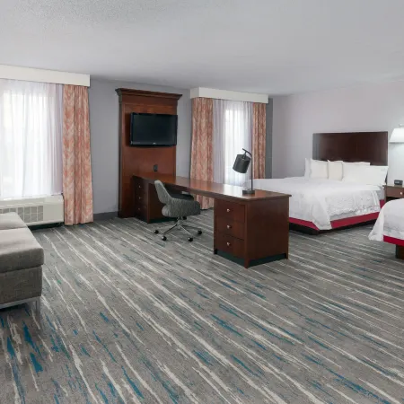 Hampton Inn & Suites Orlando Airport @ Gateway Village