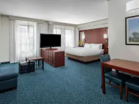 Residence Inn Cincinnati Downtown/The Phelps Hotels near Taft Museum