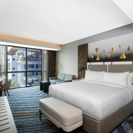 Legend Hotel Lagos Airport, Curio Collection by Hilton