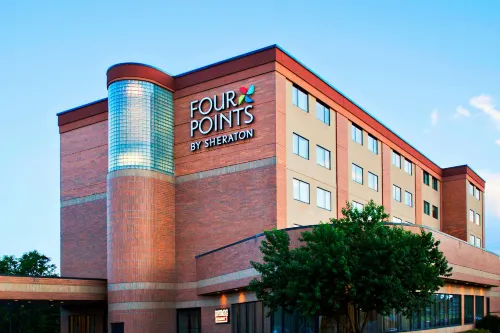 Four Points by Sheraton Winnipeg South - Swimmingpools