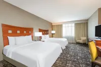 Embassy Suites by Hilton St. Louis St. Charles - parking