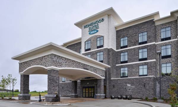 Homewood Suites by Hilton - des Moines Airport