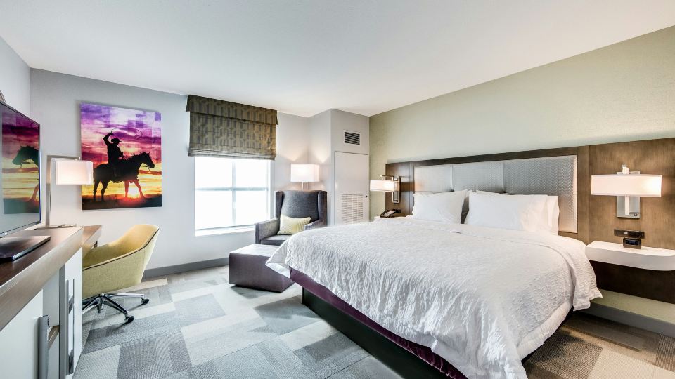 Hampton Inn & Suites Fort Worth Downtown