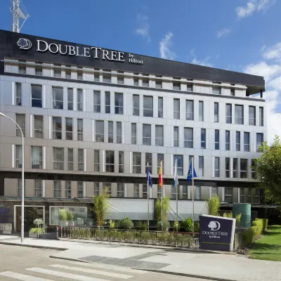 DoubleTree by Hilton A Coruna Hotels near Domus Museum