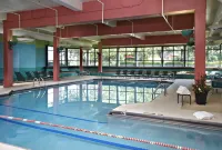 Hilton Chicago Oak Brook Hills Resort & Conference Center - piscina