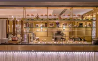 Narendra Bhawan - bar