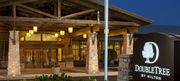 DoubleTree by Hilton Hotel Libertyville - Mundelein Hotels in Lake County