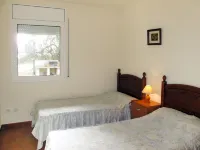 Bretos