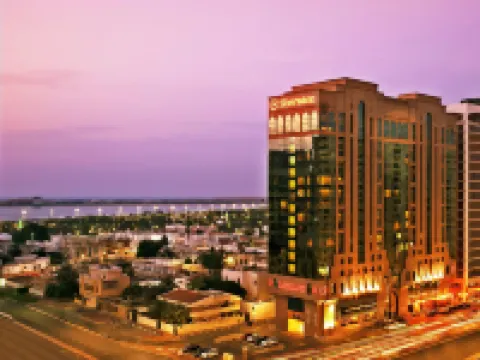 シェラトン カリディヤ ホテル アブダビのホテル