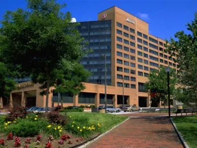 Baltimore Marriott Inner Harbor at Camden Yards Hotel dekat Baltimore Civil War Museum