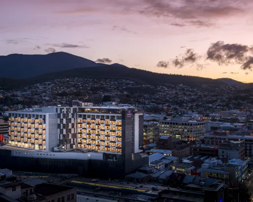 Crowne Plaza HOBART by IHG Hotels near Tabor College