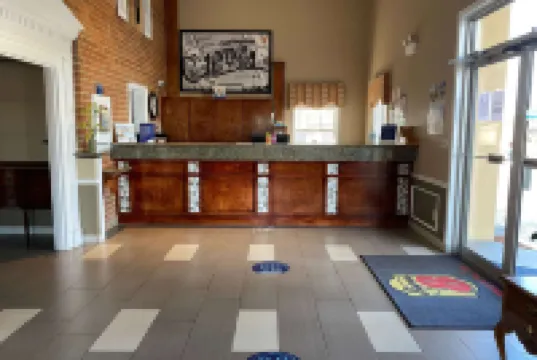 Super 8 by Wyndham Covington Hotels in Covington