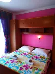 Spacious and Sunny Apartment, Island Rab