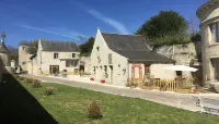 Cottage du Chateau for 4 People – 90 M²- 2 Bedrooms – 2 Bathrooms – Pool Hôtels à proximité de : Château d'Azay-le-Rideau