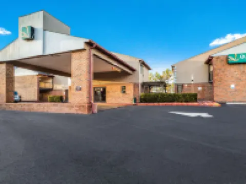 Quality Inn Columbia Airport Hotels in West Columbia