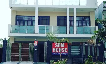 SRM House