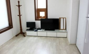 Hapcheon Hapcheonho Daebyeong Pension