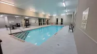 Best Western London Airport Inn  Suites - Pool