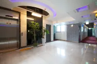 Muan Namak Self Check-in Hotel