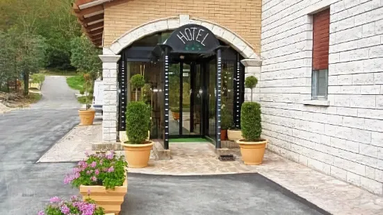 Albergo Ristorante Al Lago