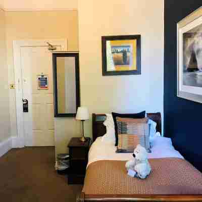 Clarence Court Hotel Rooms