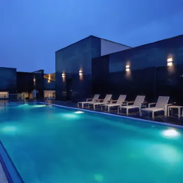 阿爾可巴希爾頓花園酒店 鄰近霍巴濱海大道（Al Khobar Corniche）的酒店