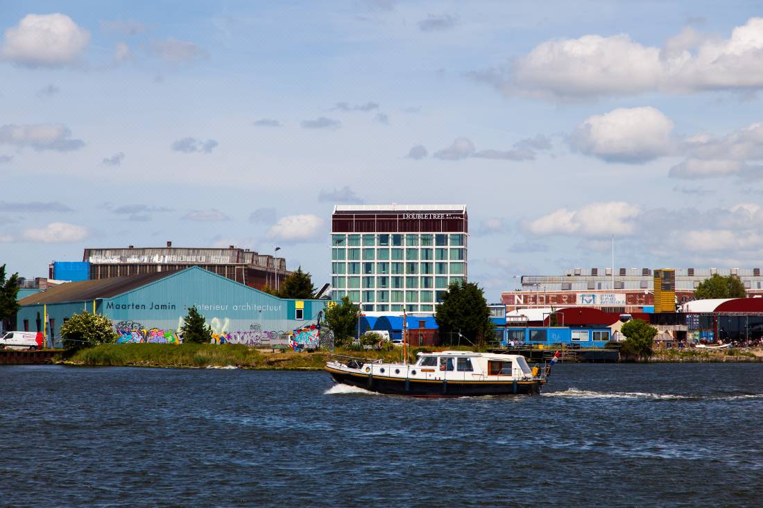 ダブルツリー バイ ヒルトン ホテル アムステルダム Ndsm ワーフ アムステルダム を宿泊予約 22年安い料金プラン 口コミ 部屋写真 Trip Com ダブルツリー バイ ヒルトン ホテル アムステルダム Ndsm ワーフ アムステルダム を宿泊予約 22年安い料金プラン 口コミ 部屋写真 Trip Com
