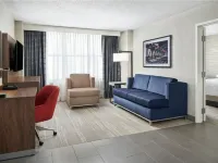 Hampton Inn & Suites Chicago-Downtown Hotels near Consulate of Spain