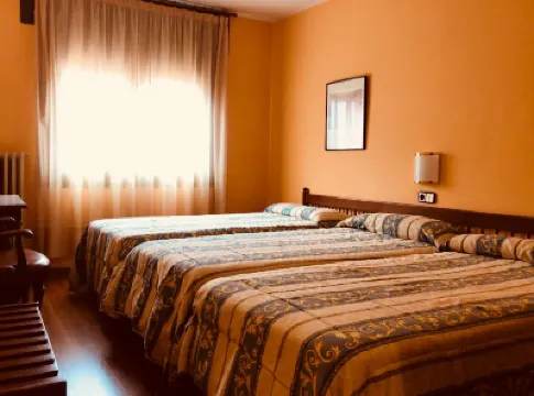 Hotel Refugi Dels Isards Hotels in 