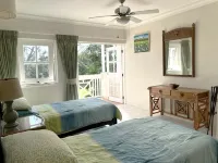 Rockley Golf 810 is a 2 Bedroom, 2 Bathroom 1st Floor Apartment with Pool