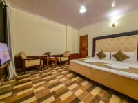 Pine Grove Hotel dekat Wild World Adventure