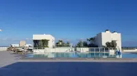 Global Rent Apart - Costa Hollywood - Rooftop Pools