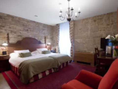 Hotel Virxe da Cerca by Pousadas de Compostela Hotels near Santiago de Compostela Airport