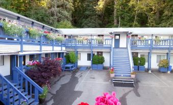 Sea Raven Motel