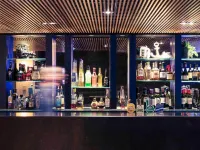 Mercure Gold Coast Resort - bar
