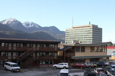 The Driftwood Lodge Hotels near Co-Cathedral of the Nativity of the Blessed Virgin Mary