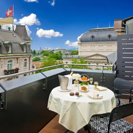 Opera Hotel Zürich Отели рядом с достопримечательностью «Тонхалле»