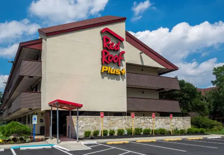 Red Roof Plus+ Secaucus - Meadowlands - NYC