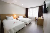 Reve Hotel Jeju